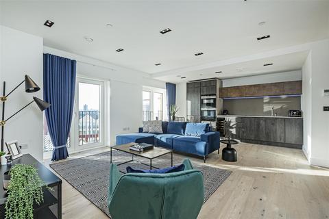 1 bedroom flat for sale, Keybridge Tower, 1 Exchange Gardens, Nine Elms ,London, SW8