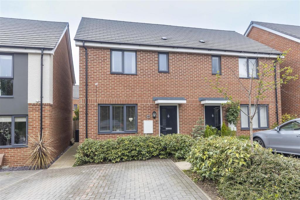 Old Saffron Lane, Leicester 2 bed semidetached house for sale £250,000