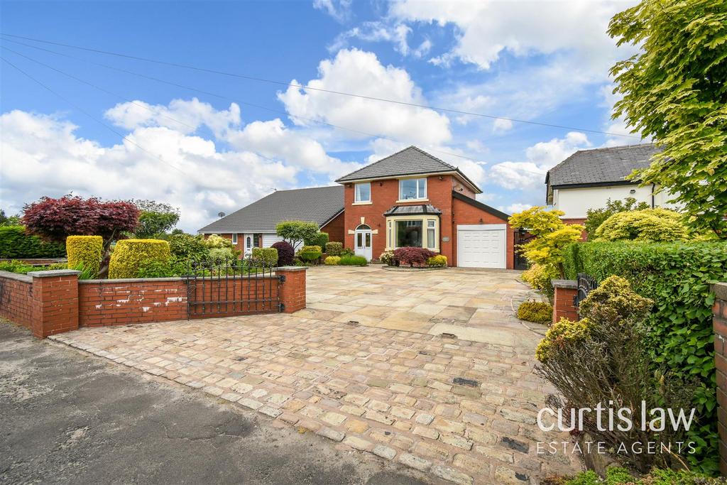 Ribchester Road, Clayton Le Dale... 3 bed detached house £420,000