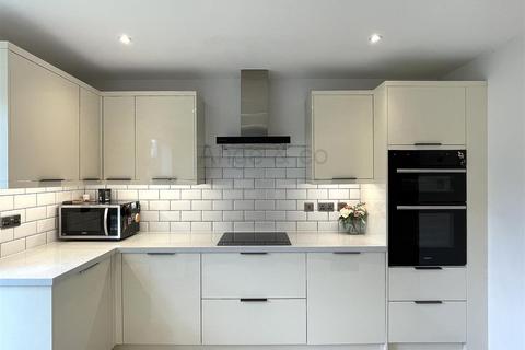 4 bedroom link detached house for sale - Pinewood Gardens, North Cove, Beccles