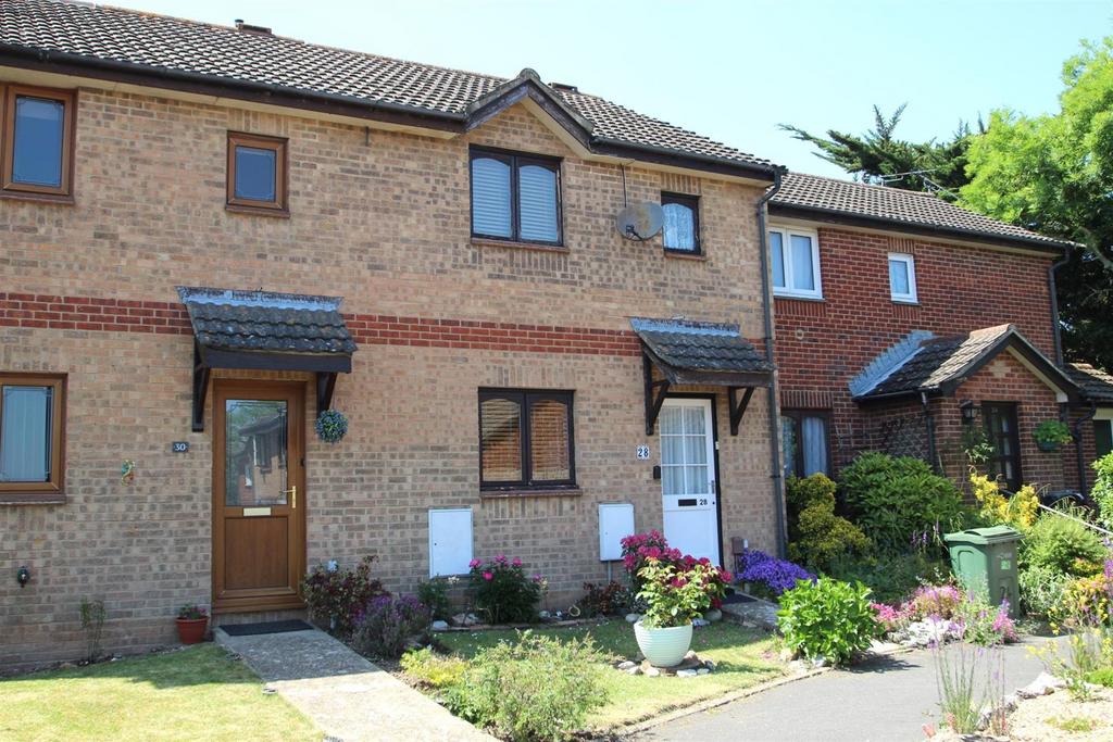 Downsview Gardens, Wootton Bridge, Ryde 2 bed terraced house for sale