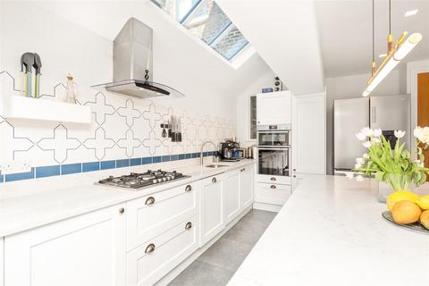 4 bedroom terraced house for sale - Bates Road, Brighton
