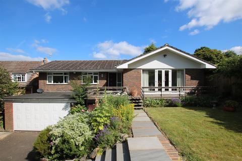 Driftway Downs Lane, Leatherhead, KT22 8JJ
