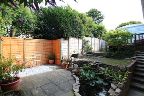 Driftway Downs Lane, Leatherhead, KT22 8JJ