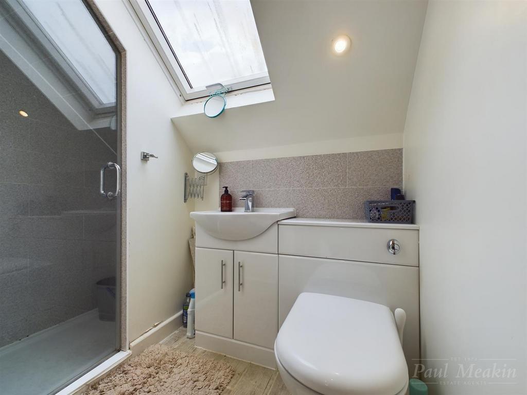 En-suite shower room