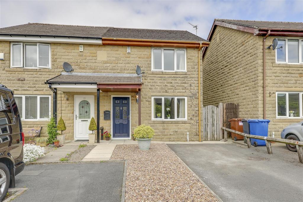 Marl Pits, Rawtenstall, Rossendale 2 bed semidetached house £250,000