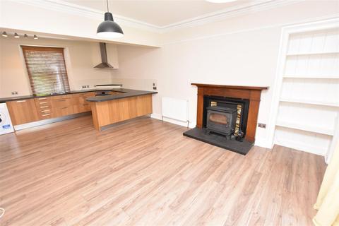 Menin-gate Ferry Road, Beauly, IV4 7EA