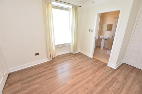 Menin-gate Ferry Road, Beauly, IV4 7EA