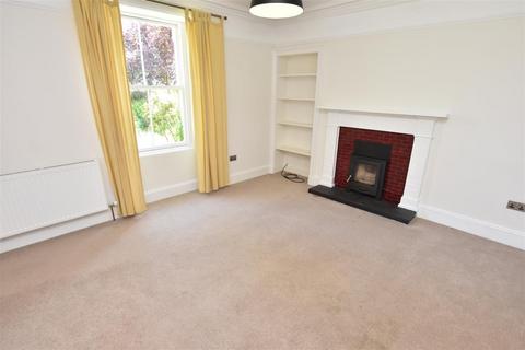 Menin-gate Ferry Road, Beauly, IV4 7EA