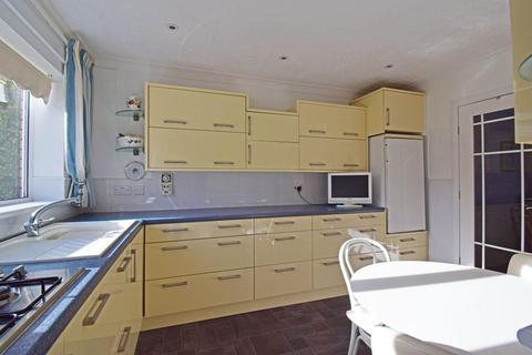4 bedroom detached house for sale, 28 Cornfield Avenue, Stoke Heath, Bromsgrove, Worcestershire, B60 3QU