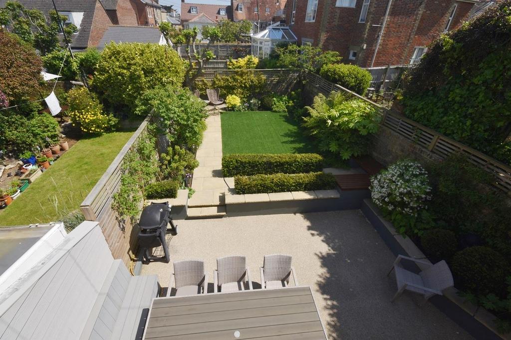 Rope Walk, Seaview, PO34 5EZ 3 bed semidetached house for sale £730,000
