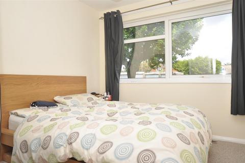 1 bedroom flat for sale - Gaping Lane, Hitchin