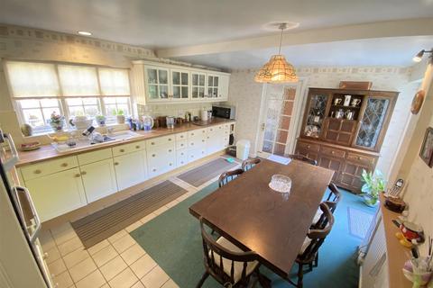 3 bedroom detached house for sale, Dale Hey, Hooton