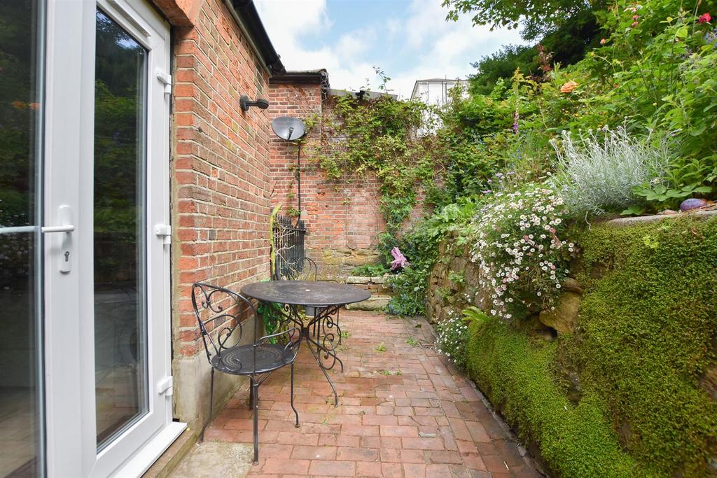 Warrior Square, St. LeonardsOnSea 1 bed flat for sale £150,000