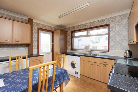 17 Heatherlea Drive, Bridge Of Earn, Perth, PH2 9RF