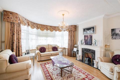 3 bedroom house for sale - Nelson Road, Chingford