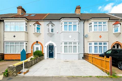 3 bedroom house for sale - Brook Crescent, Chingford
