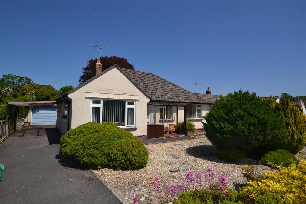 Chilbury Gardens, Owermoigne, Dorchester 3 bed detached bungalow for