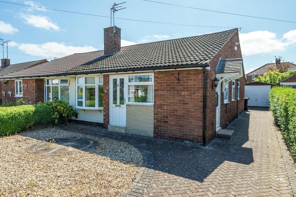 Westholme Drive, Rawcliffe, York 3 bed semidetached bungalow for sale