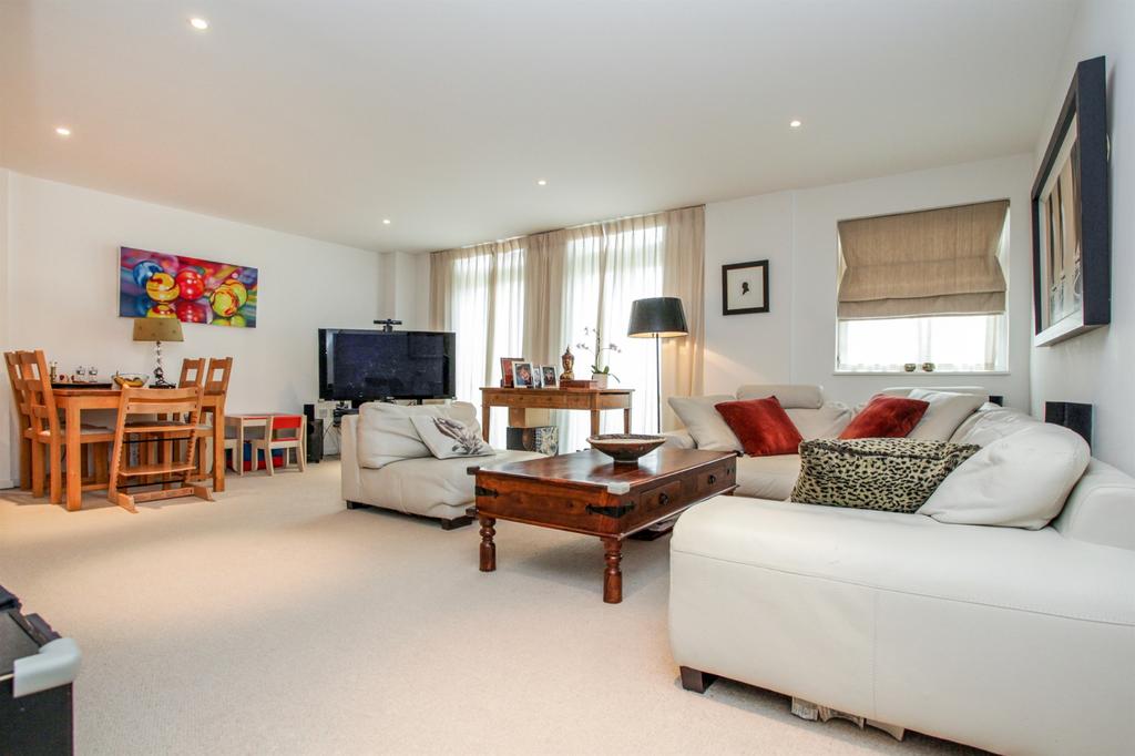 Cambridge letting agents living room