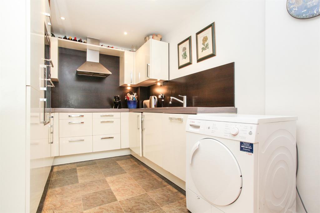 Cambridge letting agents kitchen