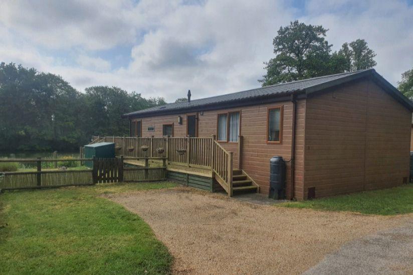 Waveney Valley Lakes, Wortwell IP20 2 bed lodge for sale £149,995