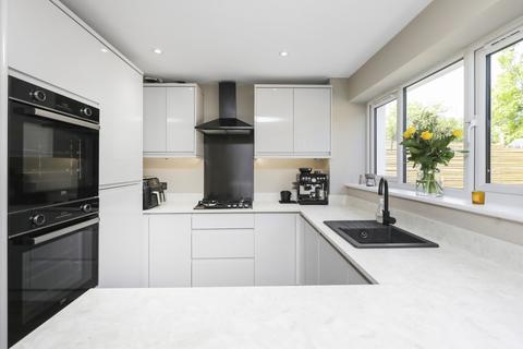 32 Burghlee Terrace, Loanhead, EH20 9BW