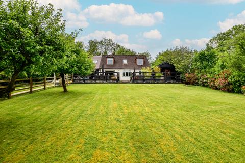 4 bedroom detached house for sale - Whippendell Farm, Whippendell Bottom, Chipperfield, Hertfordshire, WD4