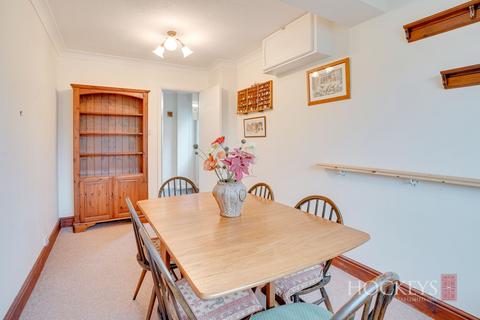 5 Boxworth End, Swavesey, Cambridge, CB24 4RA