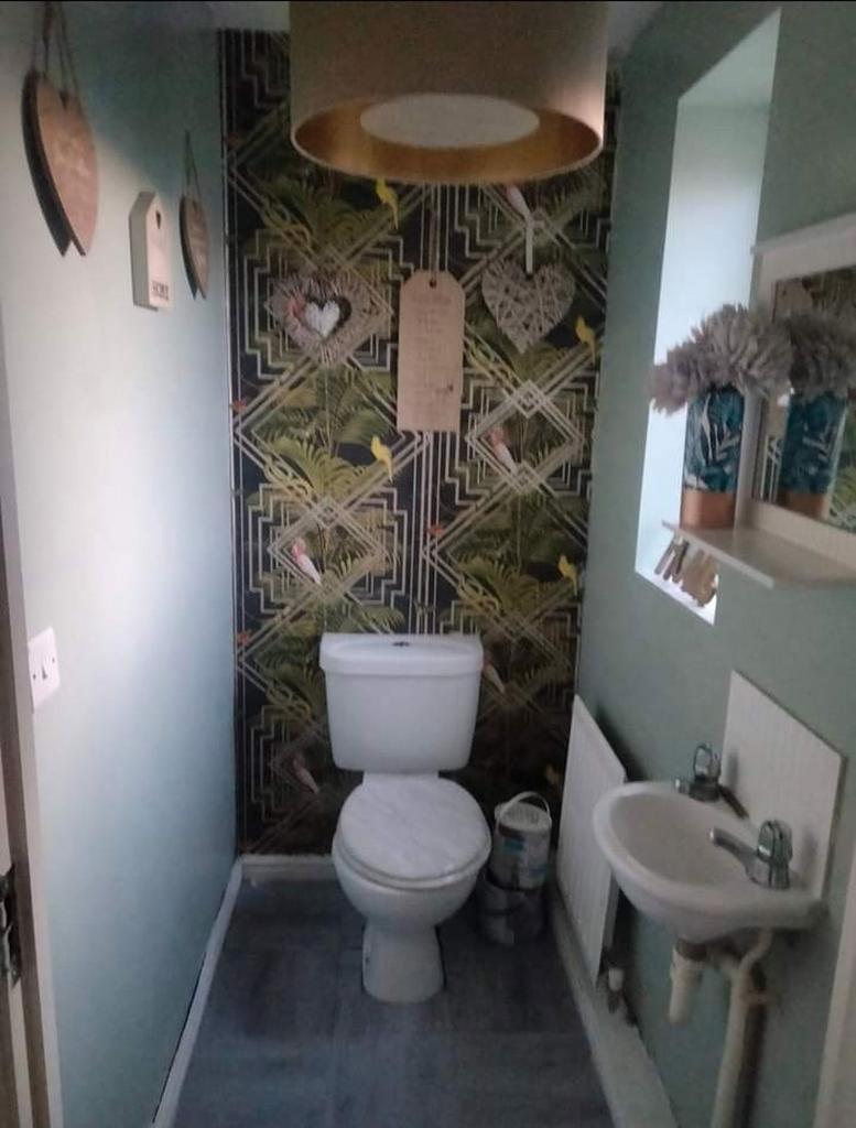 Cloakroom/W.c