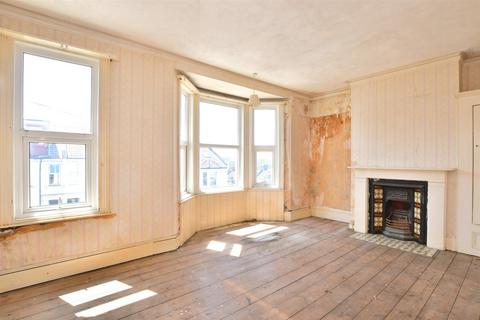 3 bedroom terraced house for sale - Grantham Road, Brighton, East Sussex