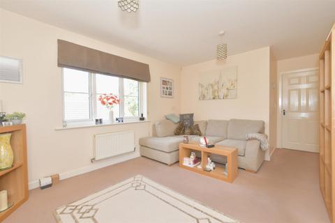 19 Bostock Road, Chichester, PO19 6UL