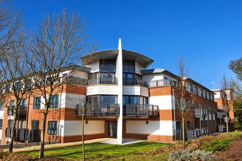 1 bed flat/apartment for rent in Wallis Square, Hampshire GU14