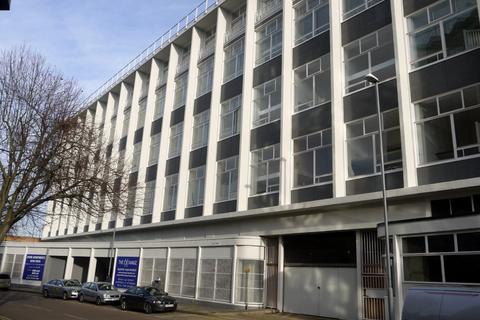 2 bedroom flat to rent, The Exchange, Lee Street, Leicester, LE1