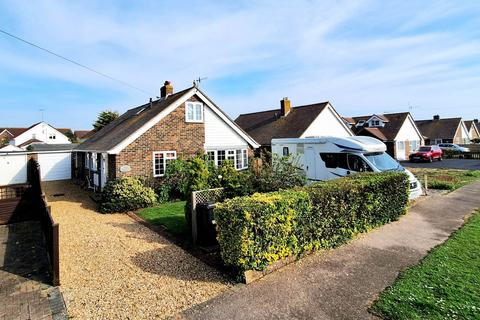 4 bedroom detached bungalow for sale, Tithe Barn Road, Selsey