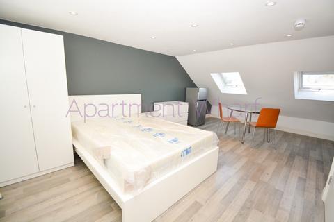 undefined, (Room F for LL)  Fremantle Road    (Barkingside), London, IG6
