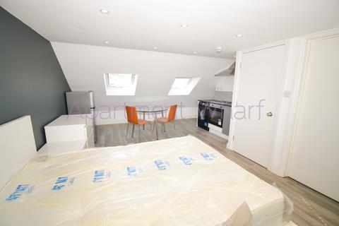 undefined, (Room F for LL)  Fremantle Road    (Barkingside), London, IG6