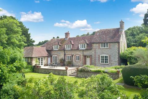 4 bedroom farm house for sale, Storrington - quiet location
