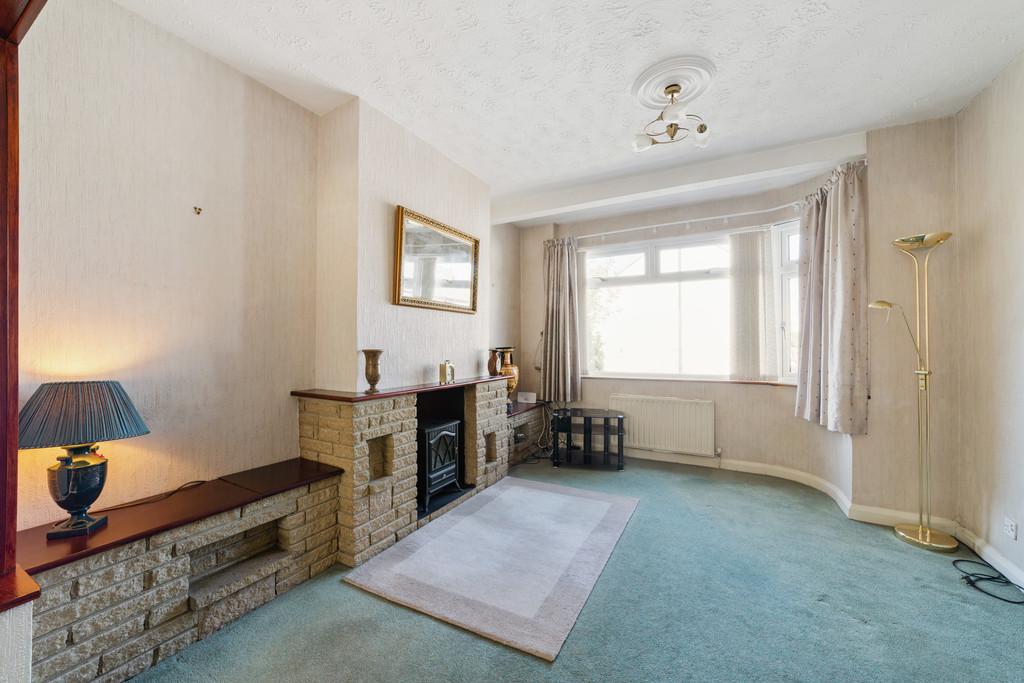 Love Lane, Woodford Green 3 bed end of terrace house for sale £600,000