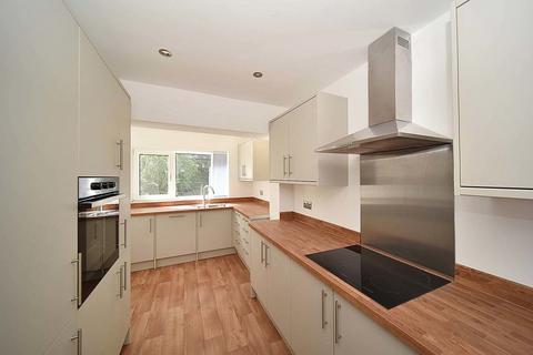 3 bedroom detached house to rent, Mereheath Park, Knutsford