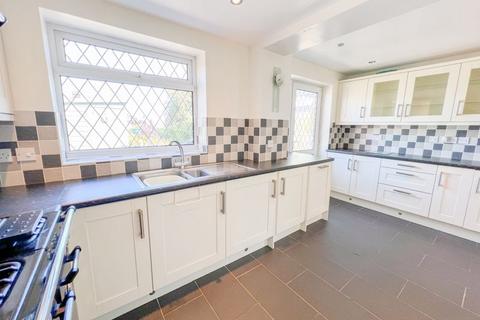 3 bedroom semi-detached house for sale, Aldridge Road, Streetly, Sutton Coldfield, B74 3TS