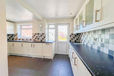 3 bedroom semi-detached house for sale, Aldridge Road, Streetly, Sutton Coldfield, B74 3TS