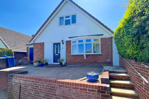 3 bedroom detached bungalow for sale - Brook End, Burntwood, WS7 4SN