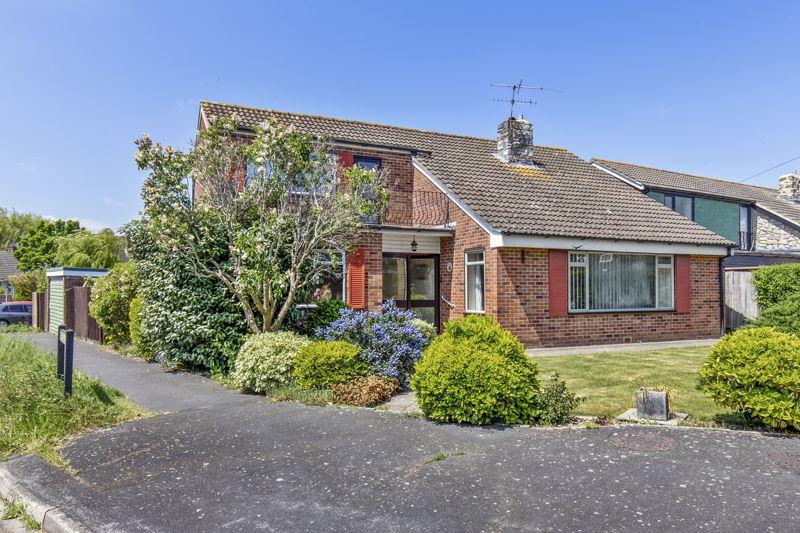 Christopher Way, Emsworth 4 bed detached house for sale £725,000