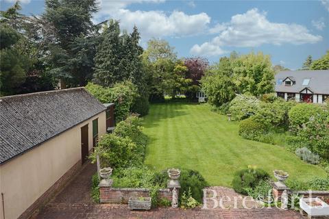 61 Feering Hill, Feering, Colchester, CO5 9PY