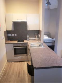 Studio to rent - Landcross House,1A Landcross Road, Manchester, M14