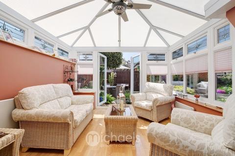 22 Osmond Close, Black Notley, Braintree, CM77 8FH