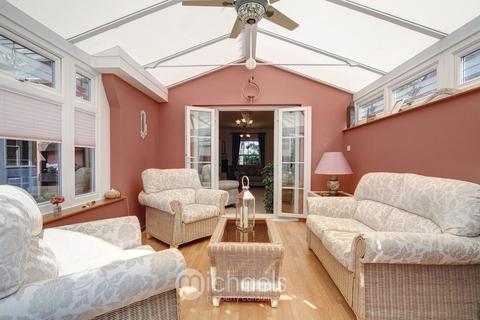 22 Osmond Close, Black Notley, Braintree, CM77 8FH
