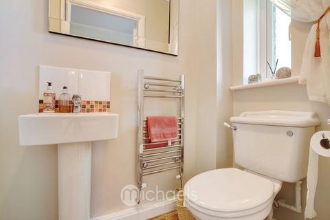 22 Osmond Close, Black Notley, Braintree, CM77 8FH