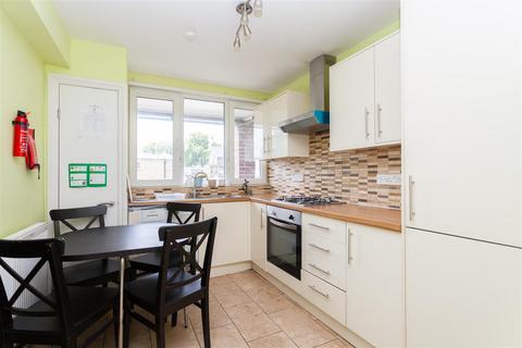 62 Ramsey Street, London, E2 6HU